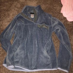 Patagonia snap pullover with pockets